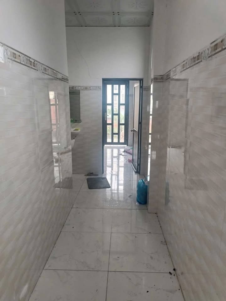 Nhà cho thuê Phú Thọ Thủ Dầu Một 1 trệt 1 lửng giá 8 triệu - Không gian rộng rãi thoáng mát!
