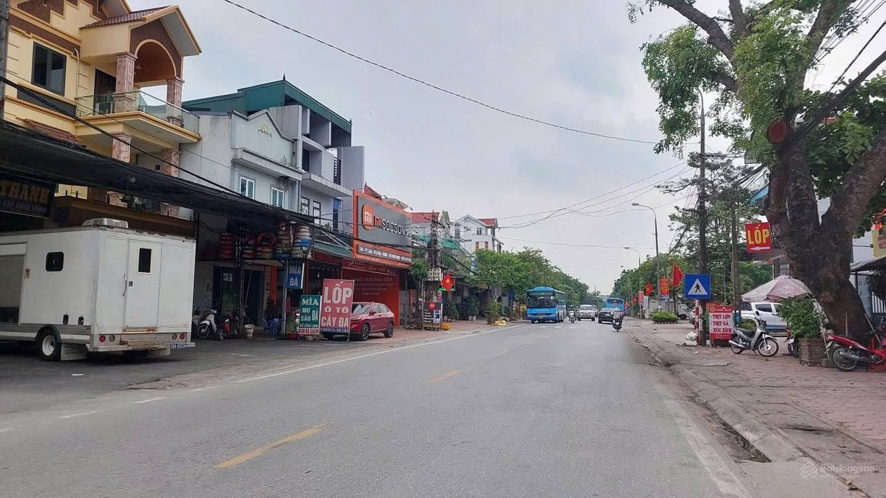 Đất mặt chợ Phù Lỗ 126m² giá 10.6 tỷ - Kinh doanh tốt, ô tô vào tận nơi!