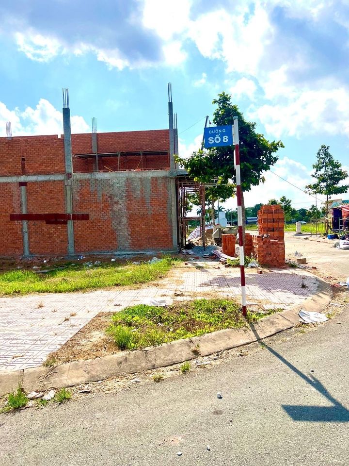 Đất thổ cư 100m² Thị trấn Thủ Thừa giá 1.29 tỷ - Cơ hội đầu tư hấp dẫn!