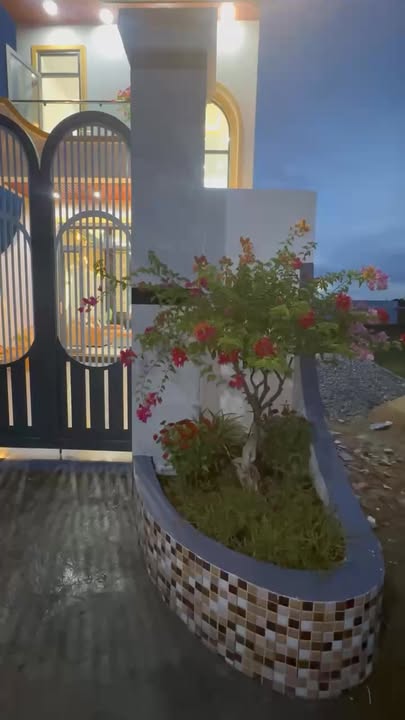 Nhà phố hiện đại 155m² tại Cộng Đồng Lộc Hậu, giá 3.49 tỷ - Sân vườn xinh xắn!