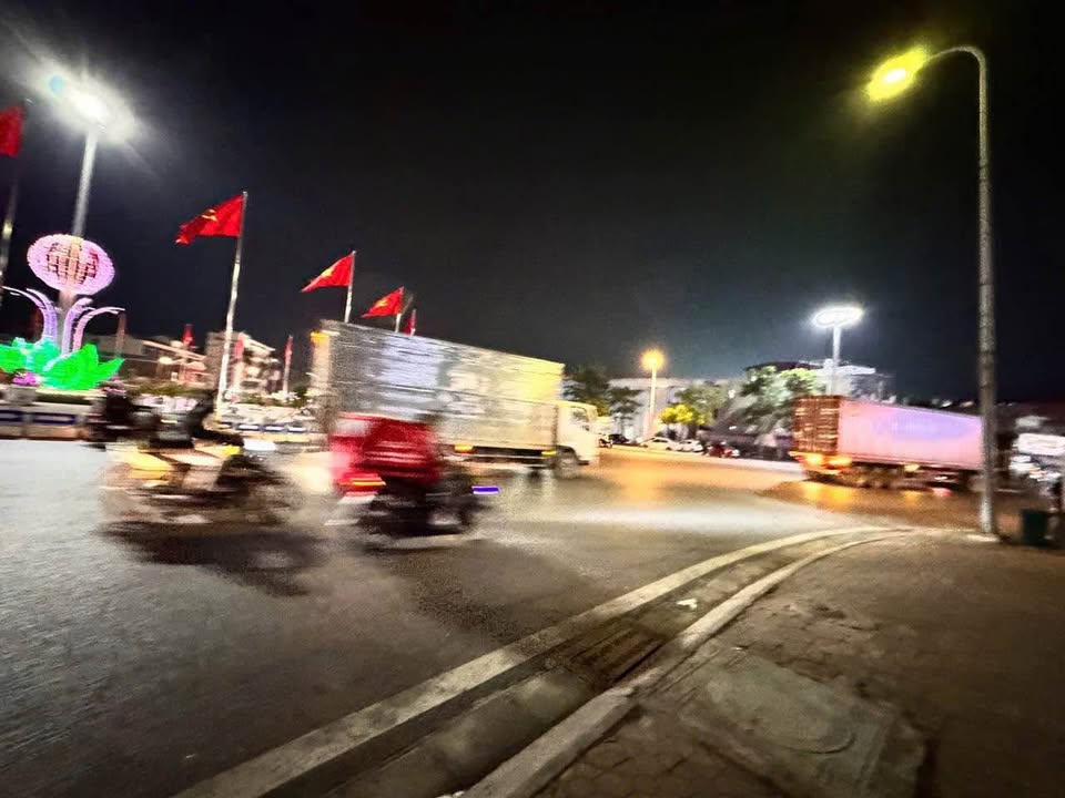 Nhà 3 tầng Đa Phúc - Dương Kinh 45m² giá 1.699 tỷ - Ô tô đỗ cửa, gần trường, chợ!