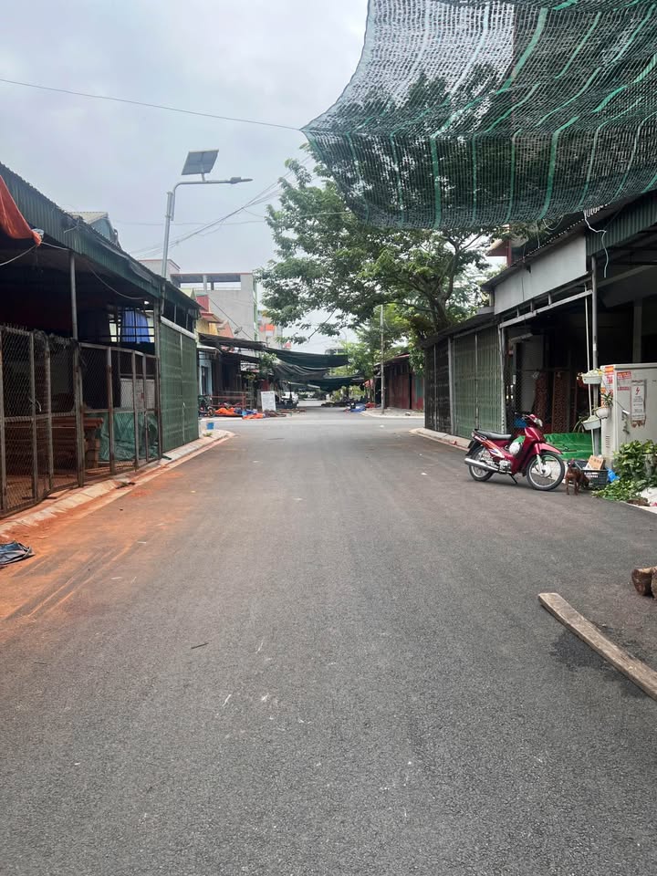 Đất nền 8m² Phù Khê - Từ Sơn giá chỉ 4 tỷ - Vị trí đắc địa, nhà ở ngay!