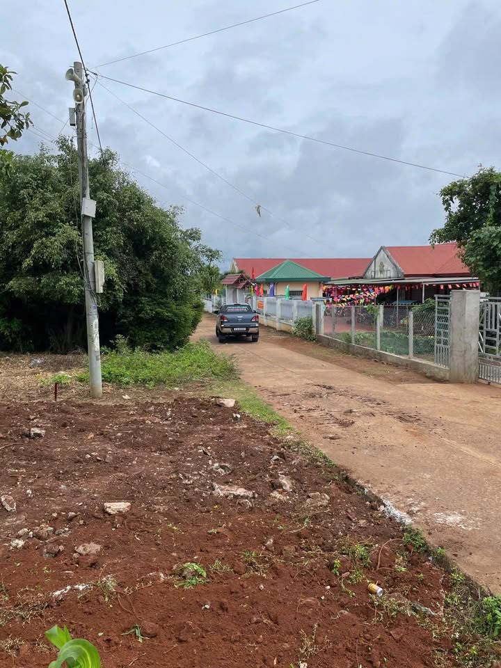 Đất nền 400m² tại Ea Drông, Buôn Hồ - Giá chỉ 800 triệu, cơ hội đầu tư tuyệt vời!