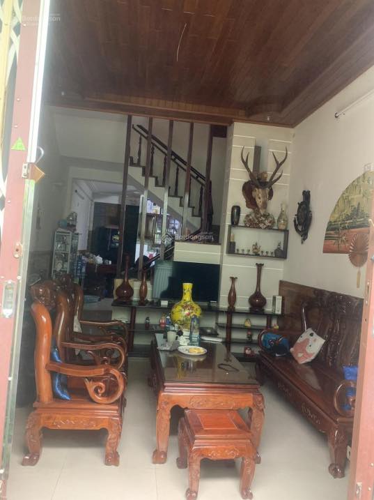 Nhà 3 tầng Phường Quang Trung Quy Nhơn 156m² giá 4 tỷ - Diện tích khủng, tiện nghi đầy đủ!
