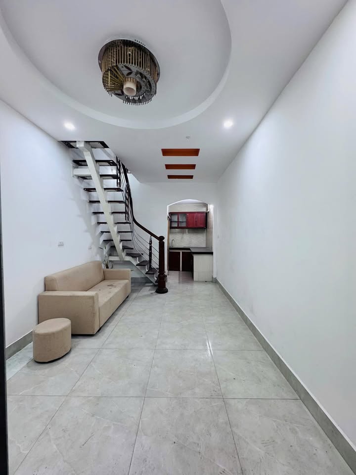 Nhà 2 tầng Tam Trinh 23m² giá 1.5 tỷ - Sẵn sàng vào ở!