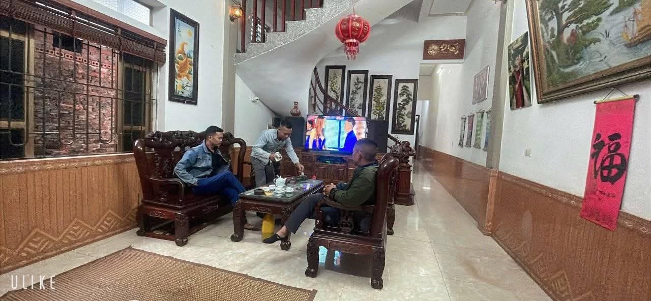 Đất 204m² tặng nhà 3 tầng tại Đông Cao, Tráng Việt - Giá chỉ 10.2 tỷ