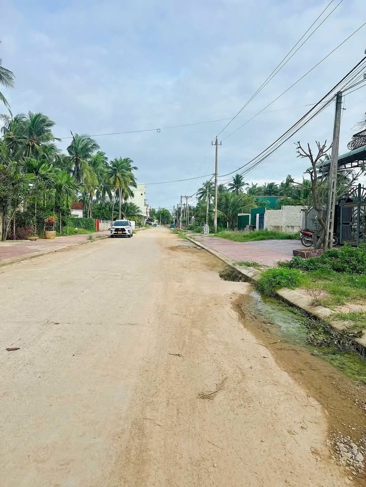 Lô đất mặt tiền đường Chế Lan Viên 309m² giá 3 tỷ - Đầu tư sinh lời ngay!