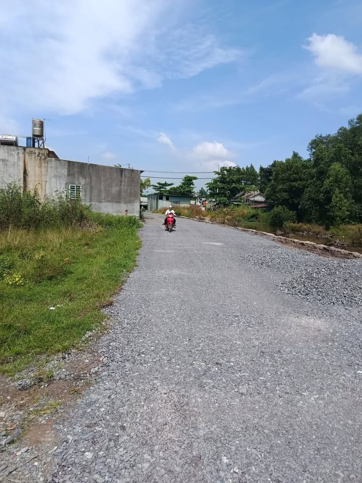 Đất nền Long Phước Long Thành 225m² giá 1 tỷ - Cơ hội đầu tư hấp dẫn!