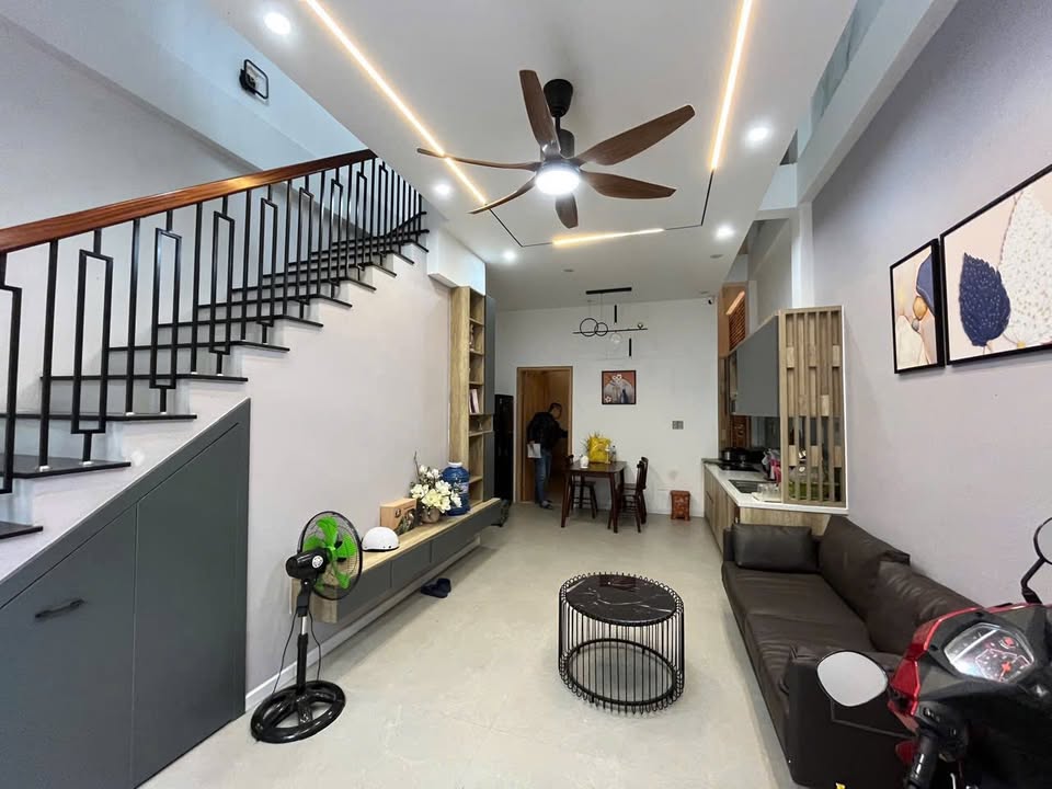 Phòng ở ghép nữ 141 Tiểu La, Hải Châu chỉ 1.9 triệu - Nội thất đầy đủ, vào ở ngay!