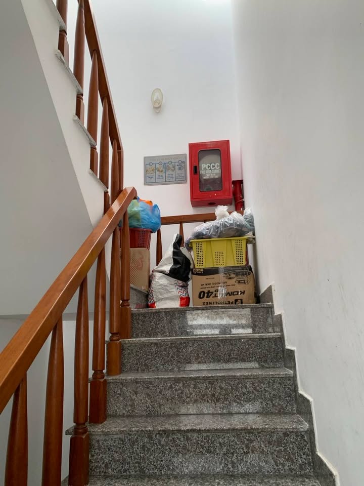 Khách sạn 5 tầng Hòa Khánh Bắc 173m² giá 15 tỷ - Đầu tư sinh lời ngay lập tức!