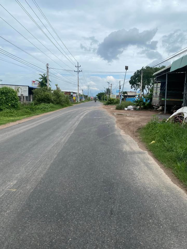 Đất CLN 1000m² Thôn 4, Xã Hồng Sơn, 250 triệu - Nhanh tay sở hữu!