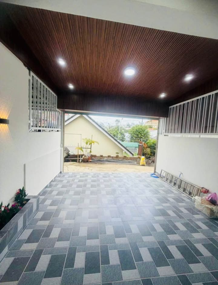 Nhà Đà Lạt 90m² giá 2.85 tỷ - Hẻm xe ô tô, pháp lý rõ ràng!