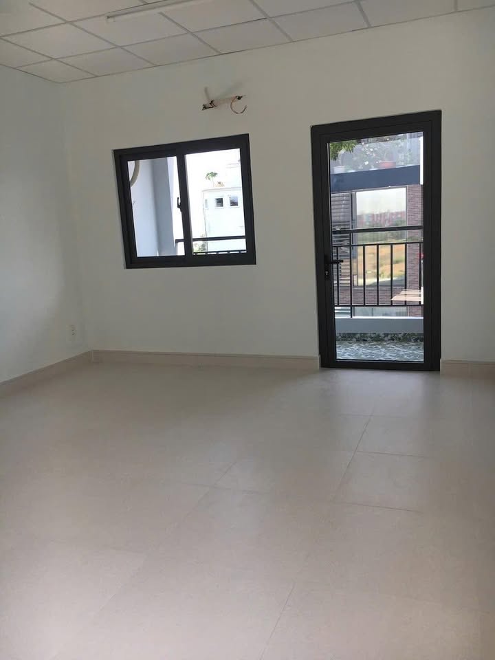 Căn hộ dịch vụ Phường 13 Tân Bình 69m² giá 15.3 tỷ - Đầu tư sinh lời ngay!