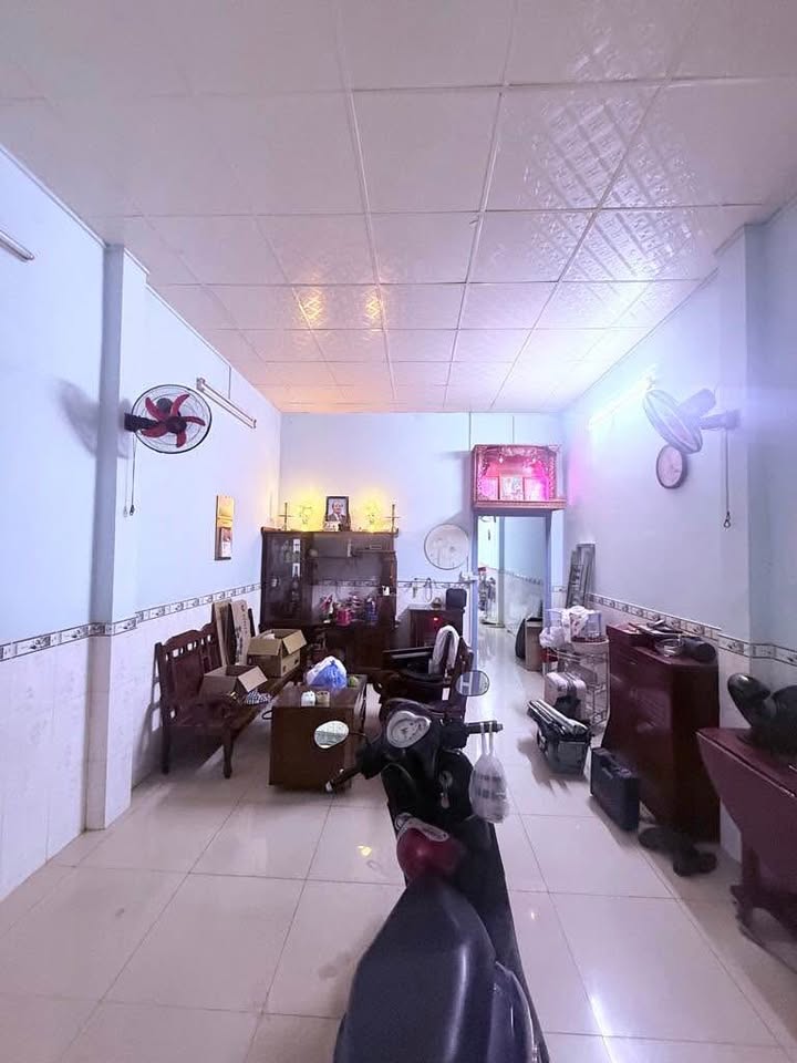 Nhà 2 tầng đường Tân Hòa Đông, Bình Trị Đông, 62m² - Kinh doanh thuận lợi!