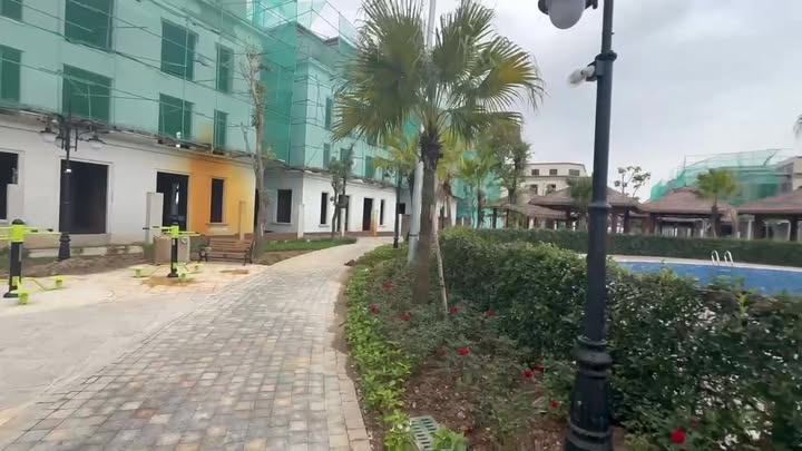 Townhouse Vinhomes Cổ Loa 63m² giá 19.5 tỷ - Cơ hội đầu tư hấp dẫn!