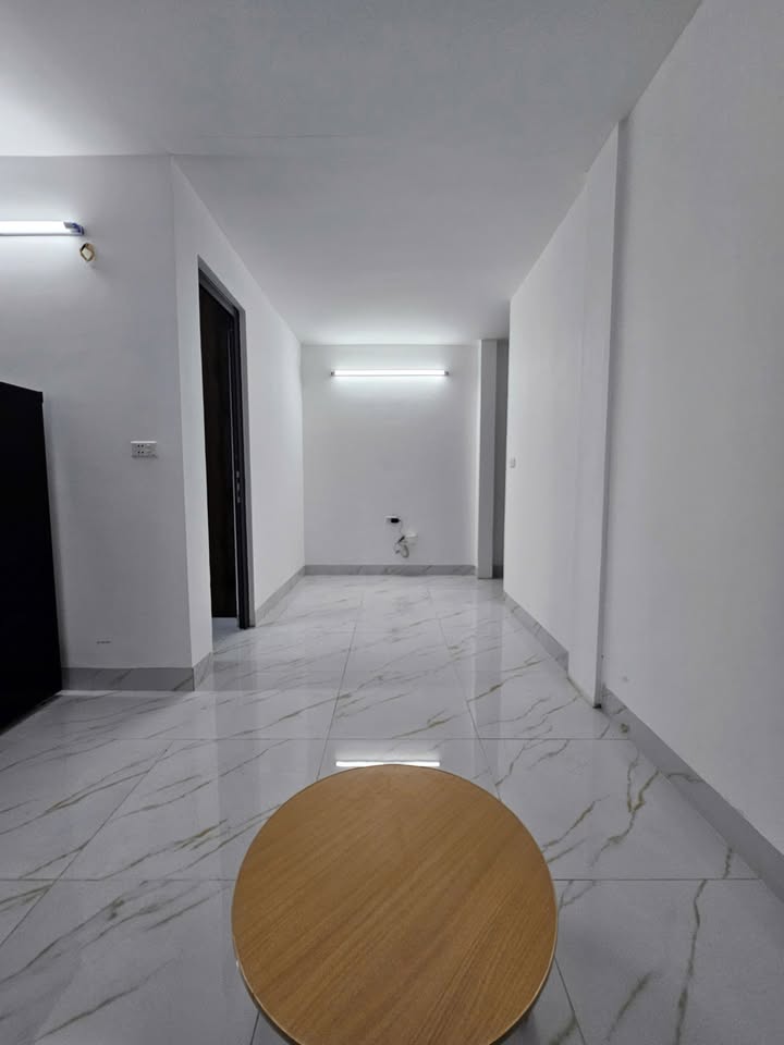 Phòng trọ Ngõ 214 Nguyễn Xiển 38m² giá 6.5 triệu - Full nội thất đẹp mắt!