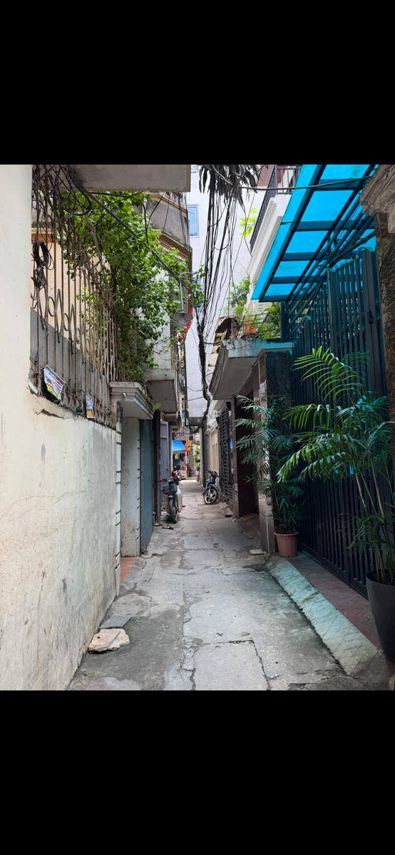 Đất Tân Mai 50m² giá 13 tỷ - Vị trí đắc địa, hiếm có!