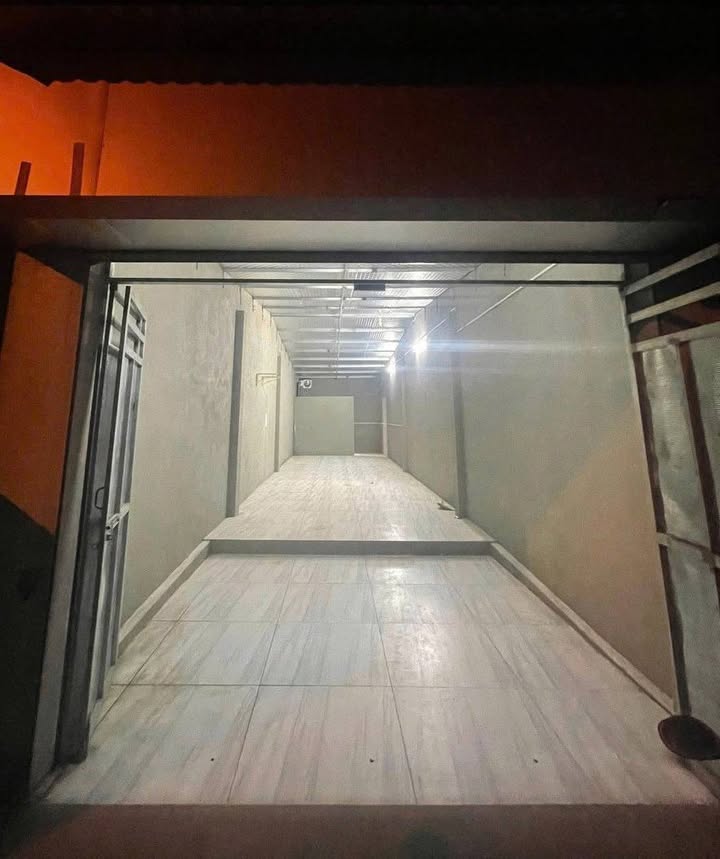 Kho xưởng cho thuê Thạch Bàn, Long Biên 65m² giá 5 triệu - Thích hợp kinh doanh ngay!