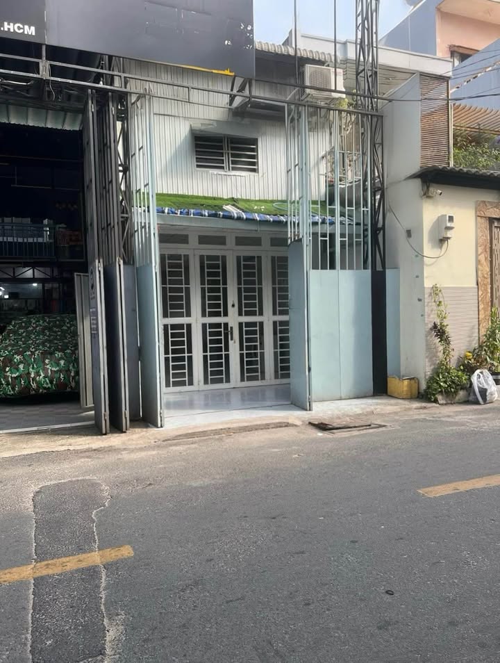 Nhà mặt tiền cho thuê tại Luỹ Bán Bích, Tân Phú 88m² - Giá chỉ 13,5 triệu/tháng!