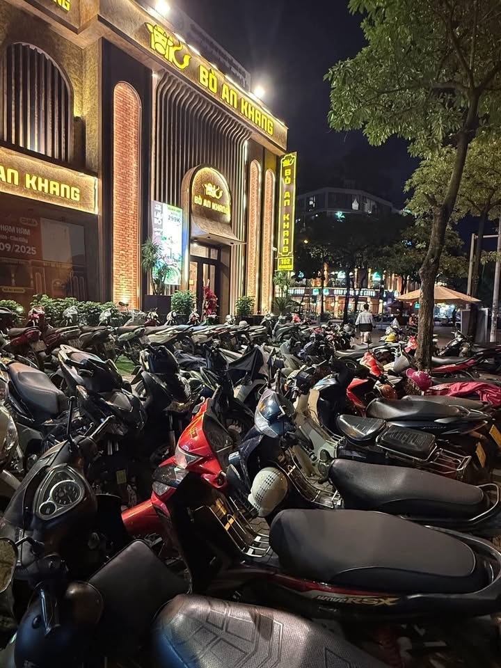 Cho thuê mặt bằng FrontHouse Tô Hiệu 300m² giá thỏa thuận - Nhận nhà ngay!