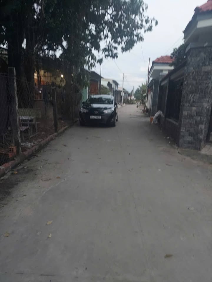 Nhà chính chủ Gò Dầu Tây Ninh 184m² giá 1.6 tỷ - Tiện ích đầy đủ xung quanh!