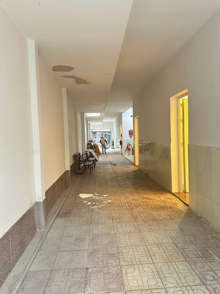 Toà Nhà 3 Tầng Mặt Tiền GS17 BigC Dĩ An 218m² giá 15 tỷ - Dòng thu 40 triệu/tháng!