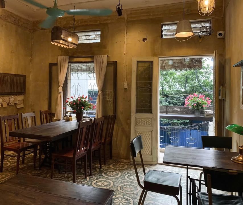 Nhà cho thuê Hào Nam Đống Đa 50m² giá 8 triệu - Kinh doanh mọi mô hình!