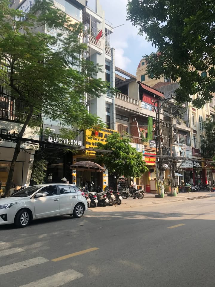 Nhà mặt tiền Lương Khánh Thiện 100m² giá 23 triệu - Không chung chủ, dễ dàng kinh doanh!