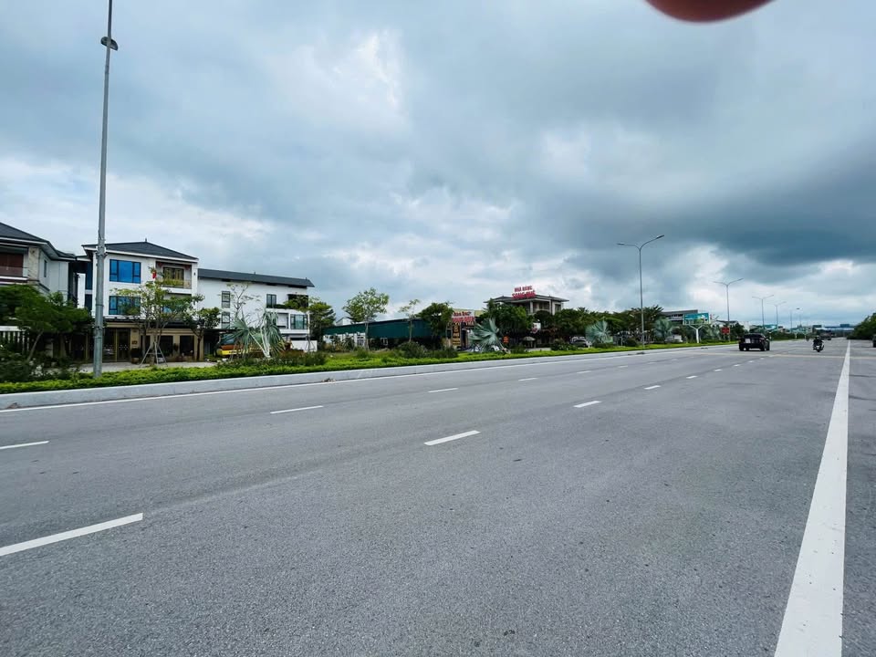 Đất mặt tiền Đại lộ Lê Nin 440m² giá 6.468 tỷ - Cơ hội đầu tư sinh lời tuyệt vời!