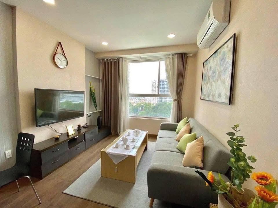 Căn hộ Cộng Hòa Plaza 72m² giá 4.7 tỷ - Vị trí đẹp, tiện ích đầy đủ!