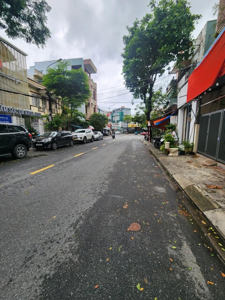 Đất nền Lý Thường Kiệt, Hải Châu, Đà Nẵng 53m² giá 8.6 tỷ - Vị trí đắc địa cho kinh doanh!