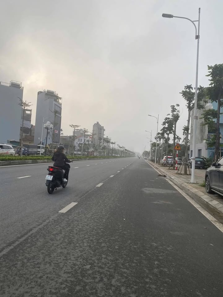 Nhà cho thuê tại Ngọc Thụy, Long Biên 25m² giá 5 triệu - Nội thất cơ bản, thuận tiện đi lại!