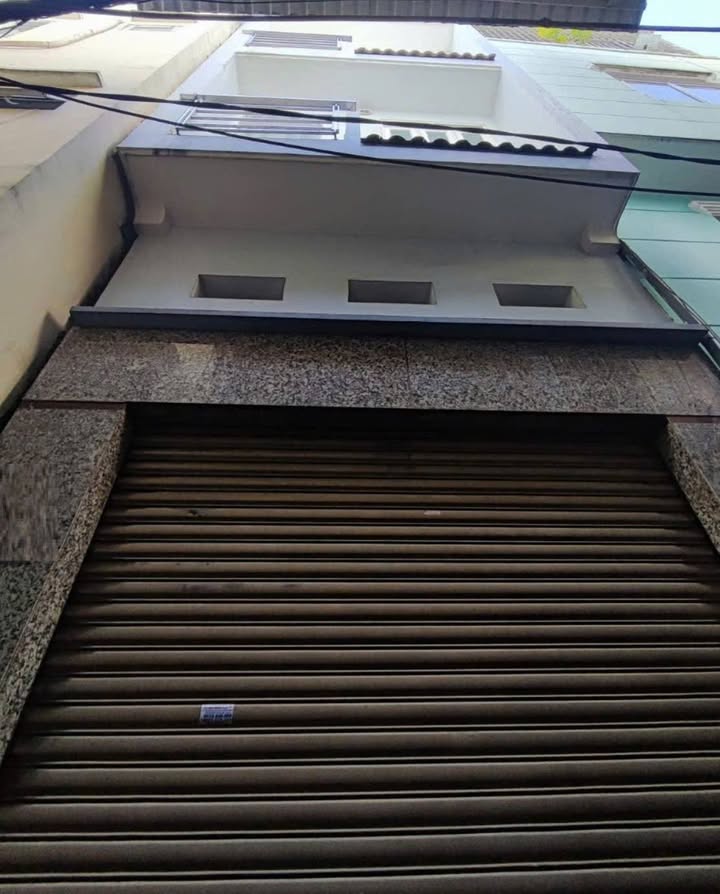 Nhà phố quận 10, TP. Hồ Chí Minh, 40m² giá 6 tỷ - Vị trí đắc địa, khu dân trí cao!