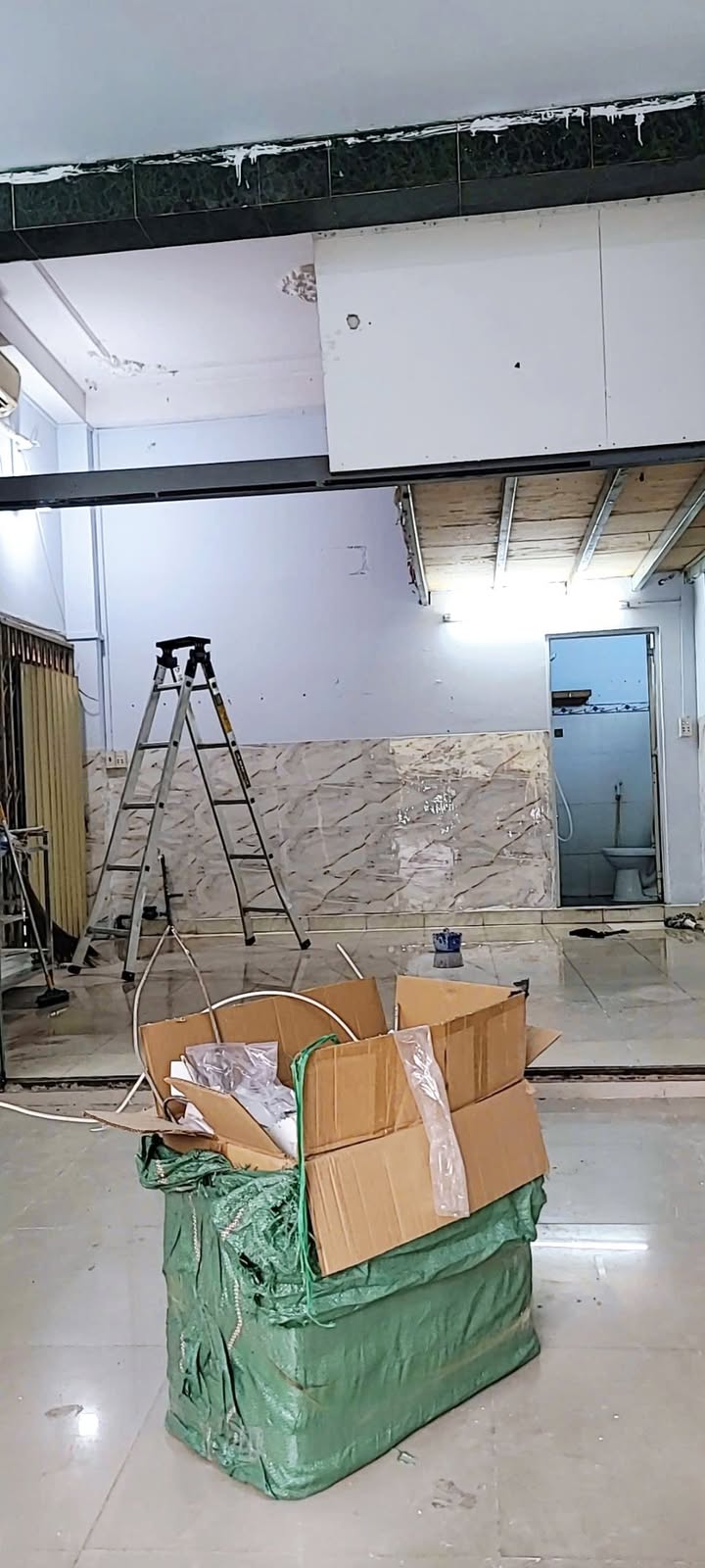 Mặt bằng cho thuê tại Khuông Việt, Tân Phú - Diện tích 40m², giá chỉ 8 triệu!