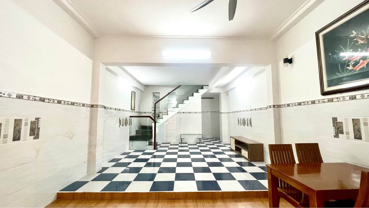 Nhà mới 2 tầng Tân Hưng 57m² giá 5.6 tỷ - Gần Lotte Mart, tiện ích đầy đủ!