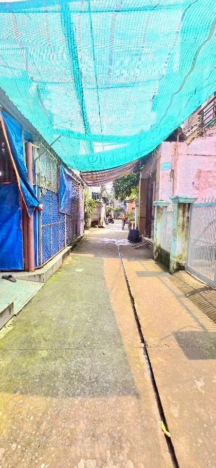 Đất Tân Phú 92m² giá 6.1 tỷ - Bán đất tặng nhà hấp dẫn!