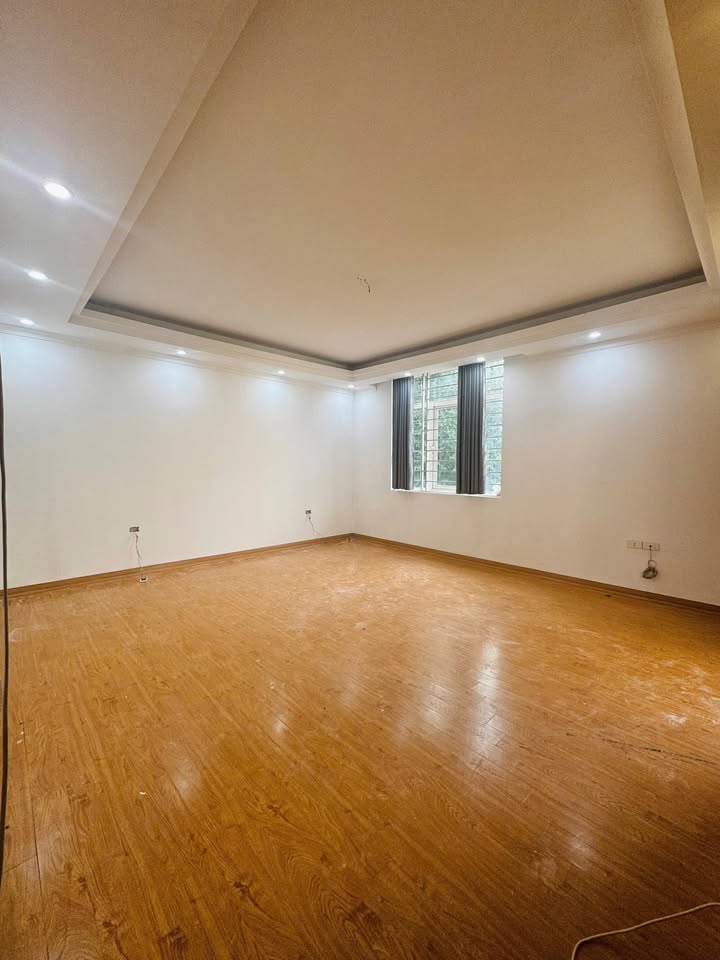 Sàn văn phòng cho thuê đường Nguyễn Văn Lộc, Hà Đông 80m² giá 11 triệu - Không gian làm việc lý tưởng!