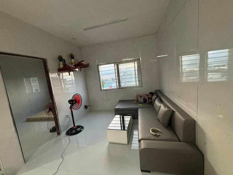 Chính chủ bán chung cư Bluehouse Sơn Trà 54m² giá 2 tỷ - Nội thất đầy đủ, vào ở ngay!