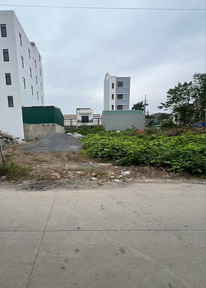 Đất nền Tái Định Cư Hà Hồi 90.2m² giá 10 tỷ - Vị trí đắc địa, kinh doanh thuận lợi!