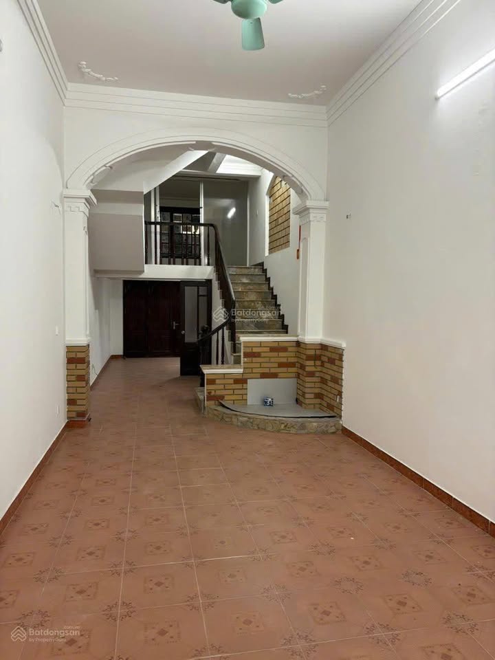 Nhà 4 tầng cho thuê khu Đầm Trấu, Hai Bà Trưng, 54m² - Phù hợp cho văn phòng và hộ gia đình