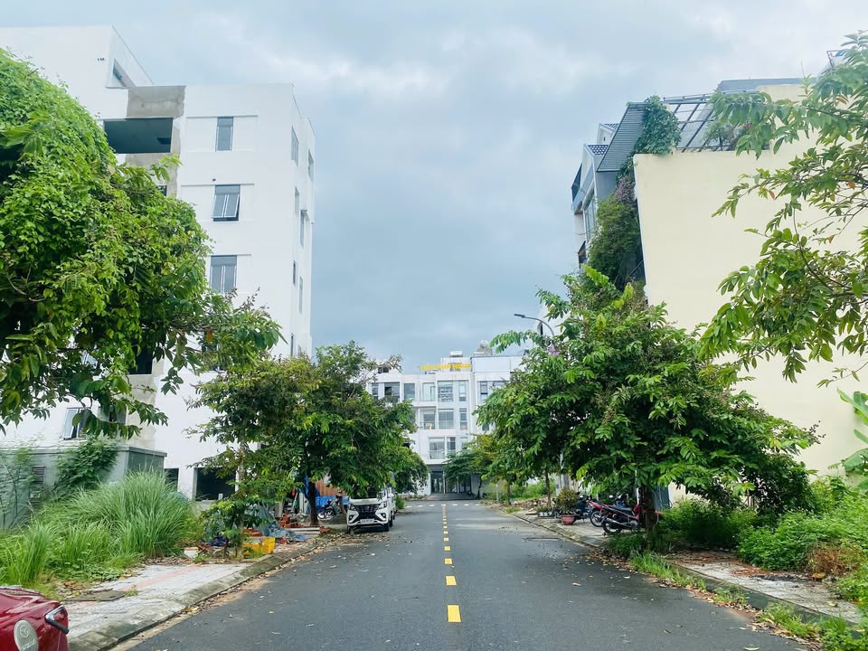 Đất Hòa Phú 28 Liên Chiểu 92.5m² giá 6.x tỷ - Khu quy hoạch hiện đại!