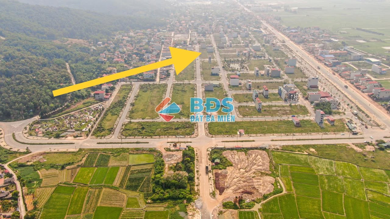 Đất nền Lạc Phú 1, Yên Dũng, 70m² giá 2 tỷ - Sổ đỏ chính chủ