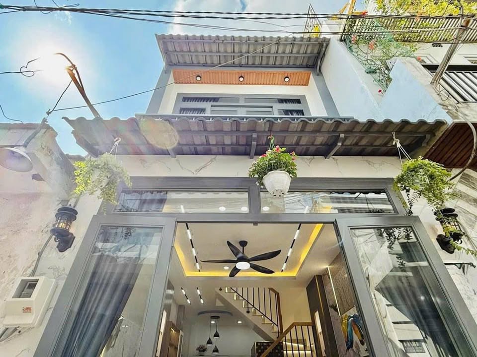 Mini House Thống Nhất P16 Gò Vấp 29m² giá 3.99 tỷ - Sẵn sàng vào ở với nội thất cao cấp!