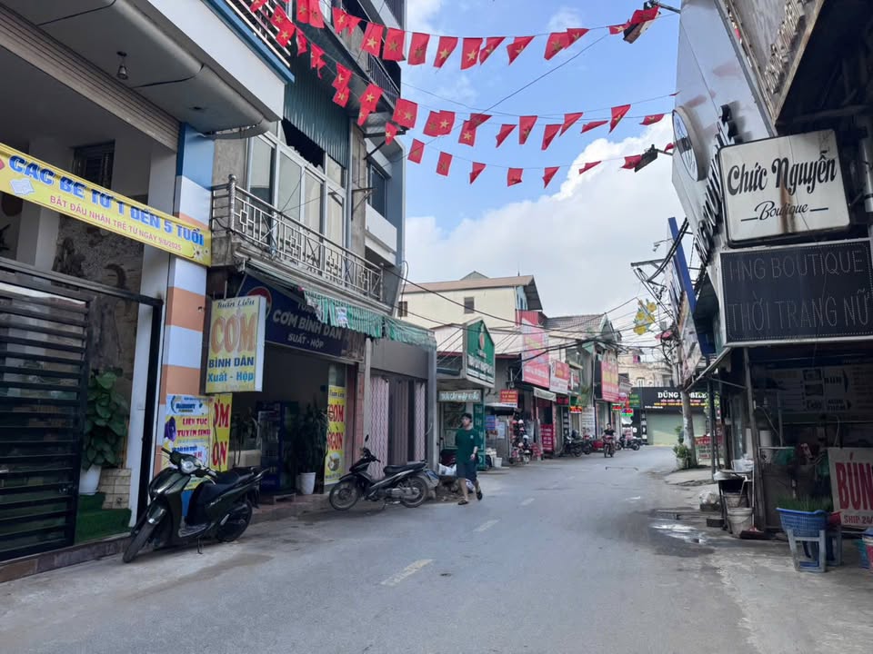 Đất Kim Chung, Đông Anh 60m² giá 5 tỷ - Gần trục Võ Văn Kiệt sầm uất!