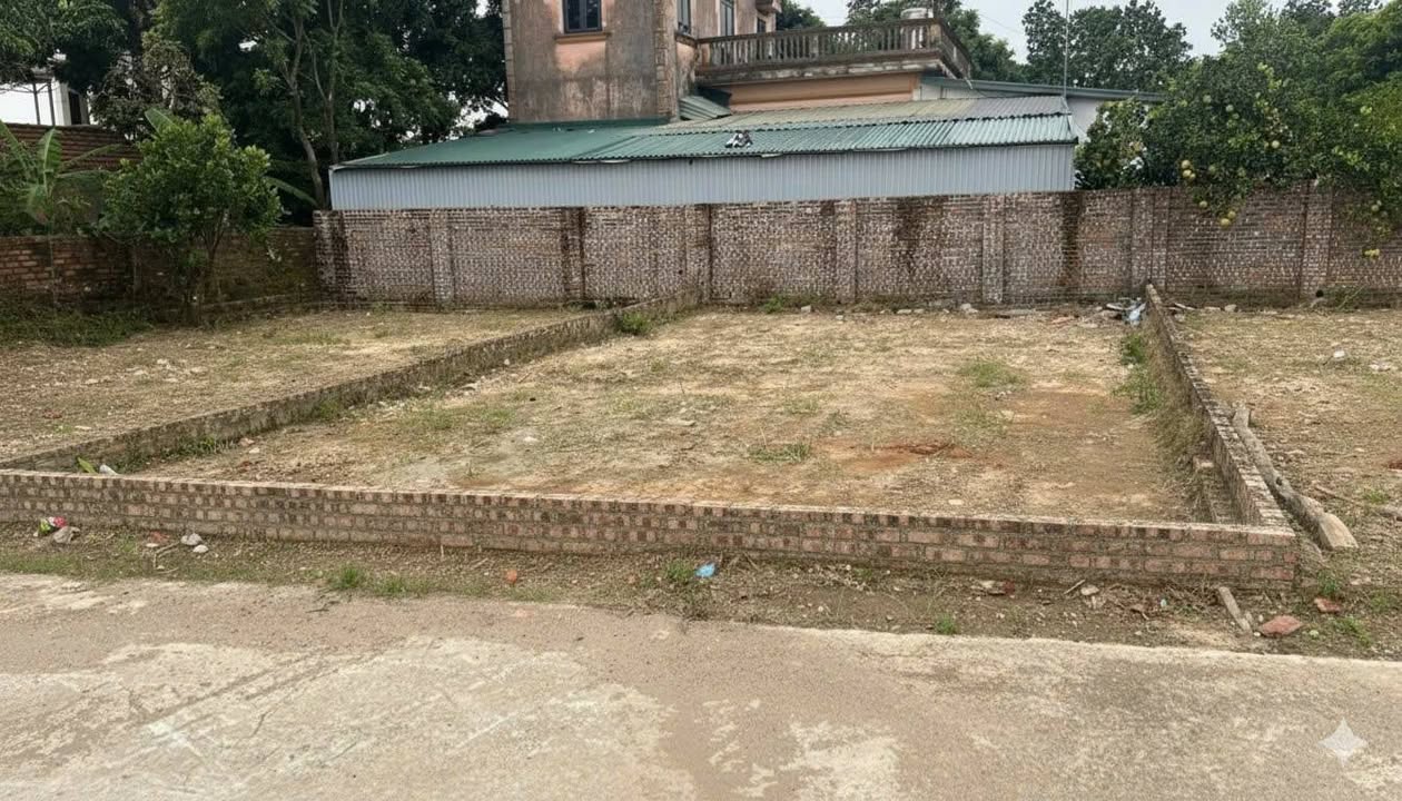 Đất thổ cư 100m² tại Thanh Sơn, Sóc Sơn - Đối diện sân bóng, giá thỏa thuận!