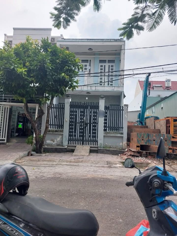 Nhà nguyên căn đường Nguyễn Bình, Nhà Bè 80m² giá 8 triệu - Thuận tiện giao thông!