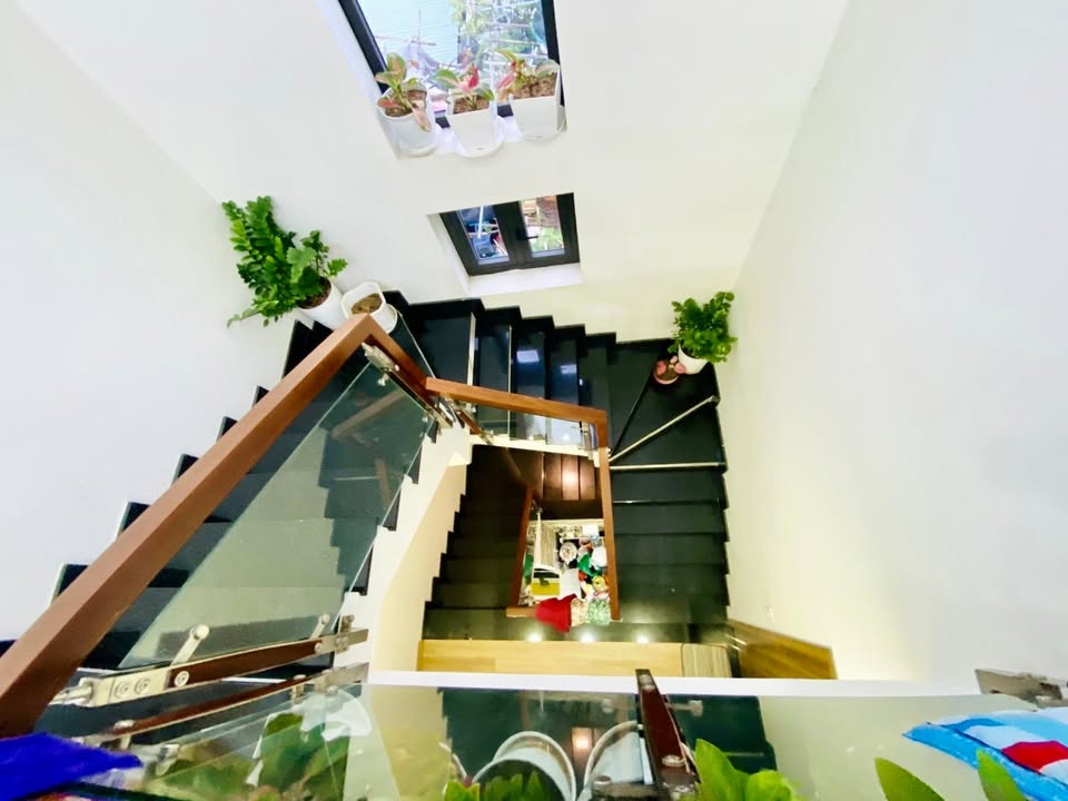 Nhà mới xây 2023 tại Huỳnh Tấn Phát, Phú Thuận, Quận 7 - Thiết kế hiện đại chỉ 6.5 tỷ!