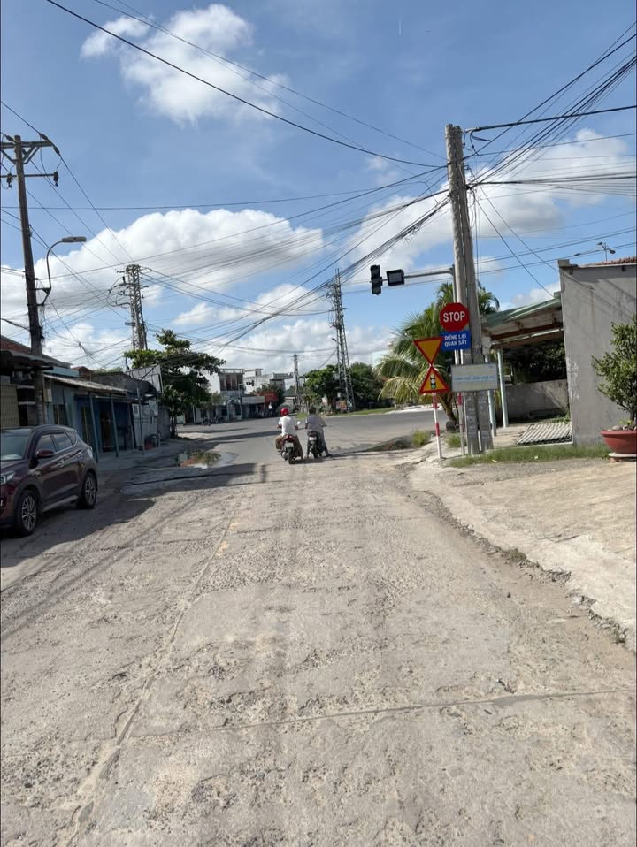 Lô đất mặt tiền Trần Phú, Đông Hòa, Phú Yên 195m² - Kinh doanh sinh lời!