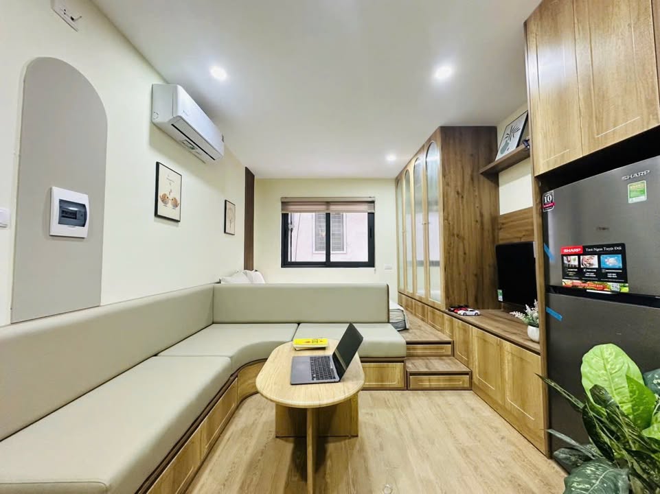 Phòng cho thuê tại 189 Hoàng Hoa Thám, Ba Đình - Giá 11 triệu, miễn phí tháng 11!