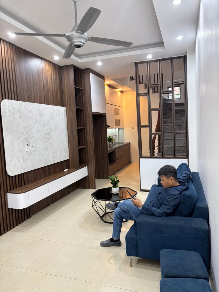 Nhà 4 tầng Tổ 5 Yên Nghĩa 31m² giá 5.2 tỷ - Chính chủ bán gấp!